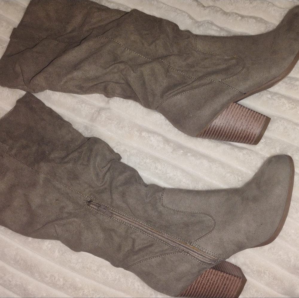 2 pairs brand new knee high boots